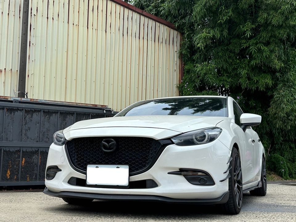 2016 Mazda 3 Bose Photo 3
