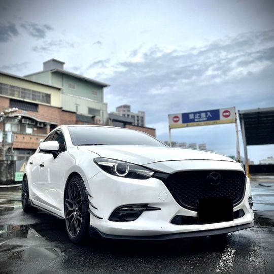 2016 Mazda 3 Bose Photo 2