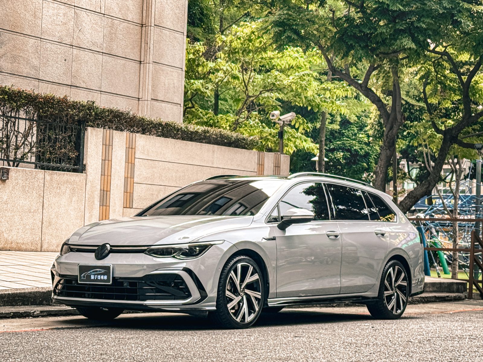 2022 Volkswagen Variant 照片 2