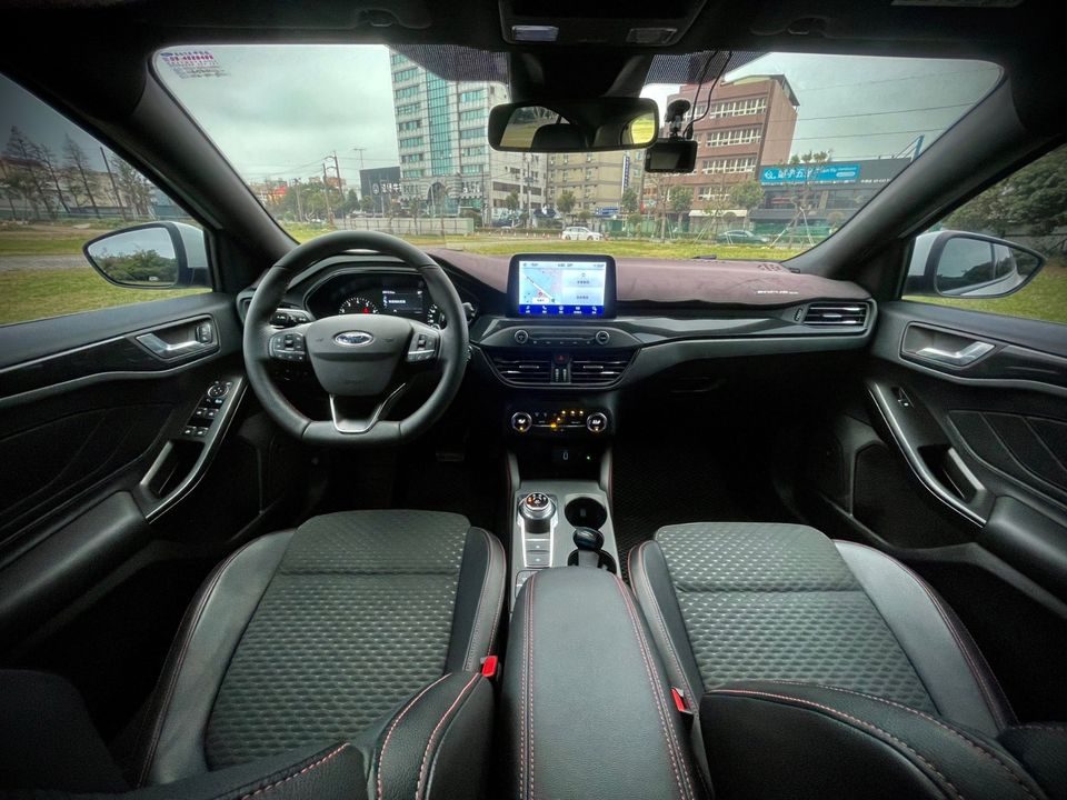 2021 Ford Focus Lommel X 照片 6