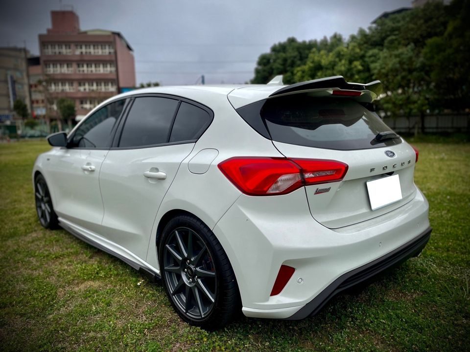2021 Ford Focus Lommel X 照片 4