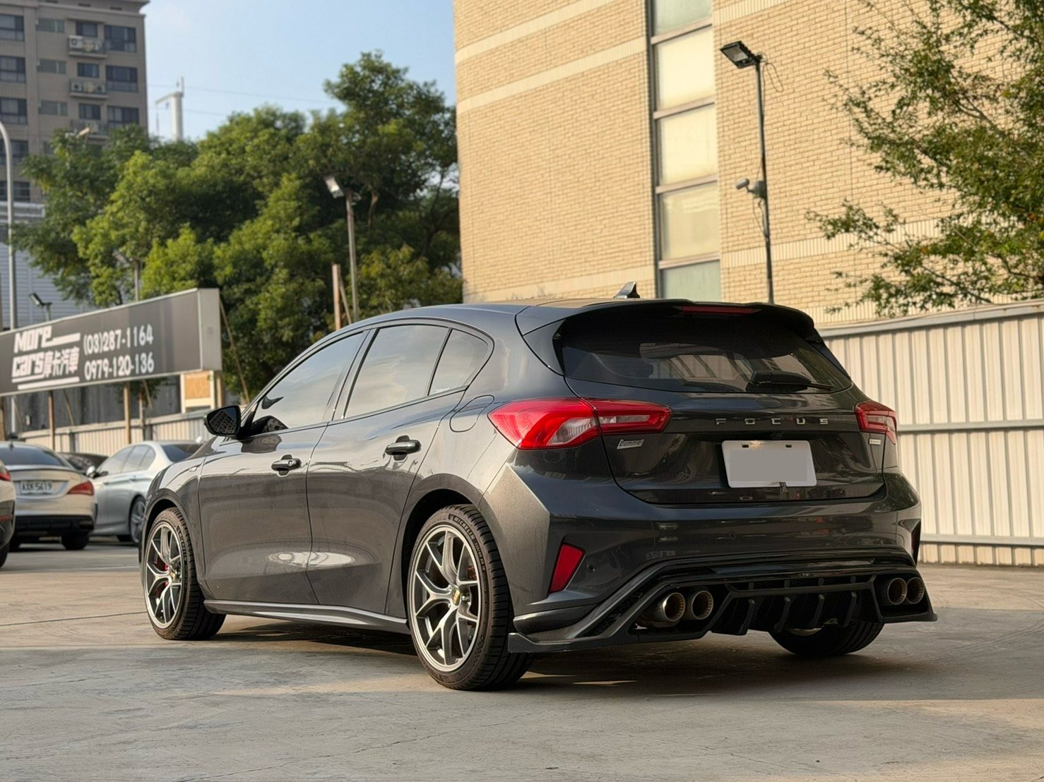 2021 Ford Focus Lommel Photo 4