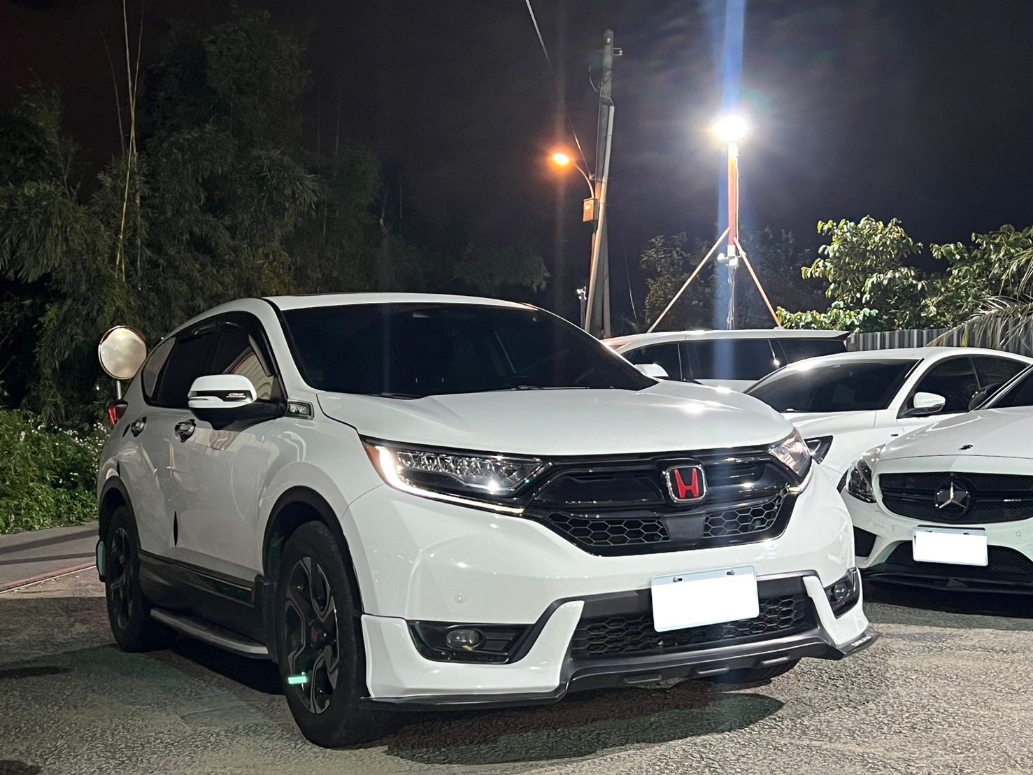 2018 Honda CR-V Photo 2