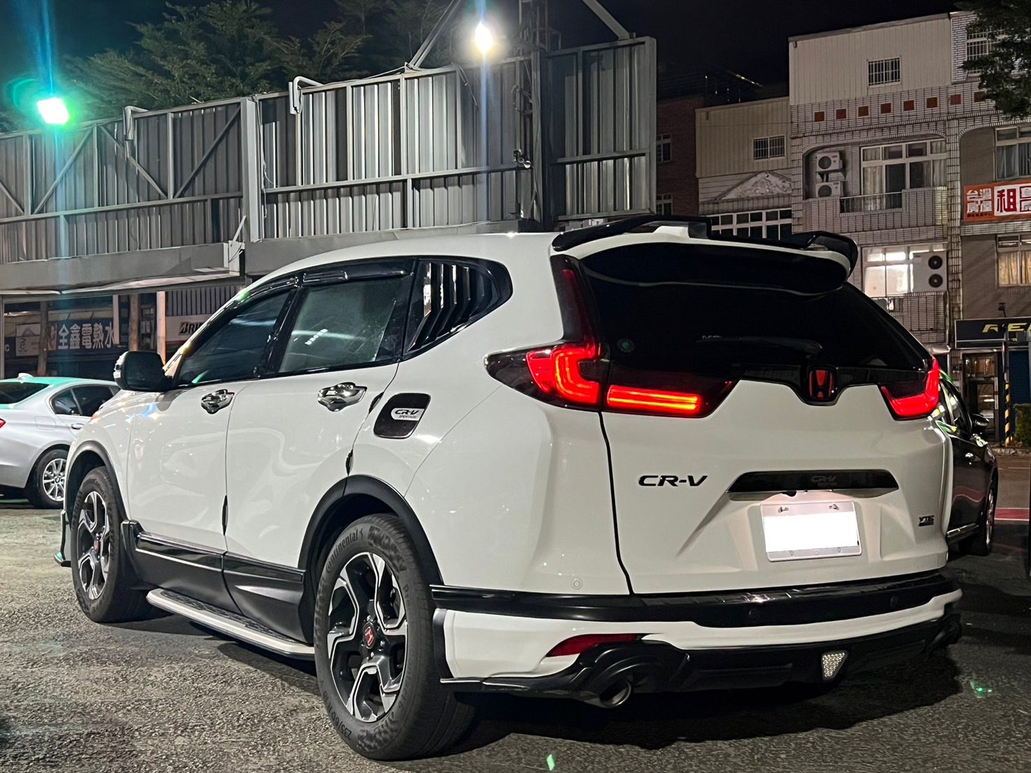 2018 Honda CR-V Photo 3