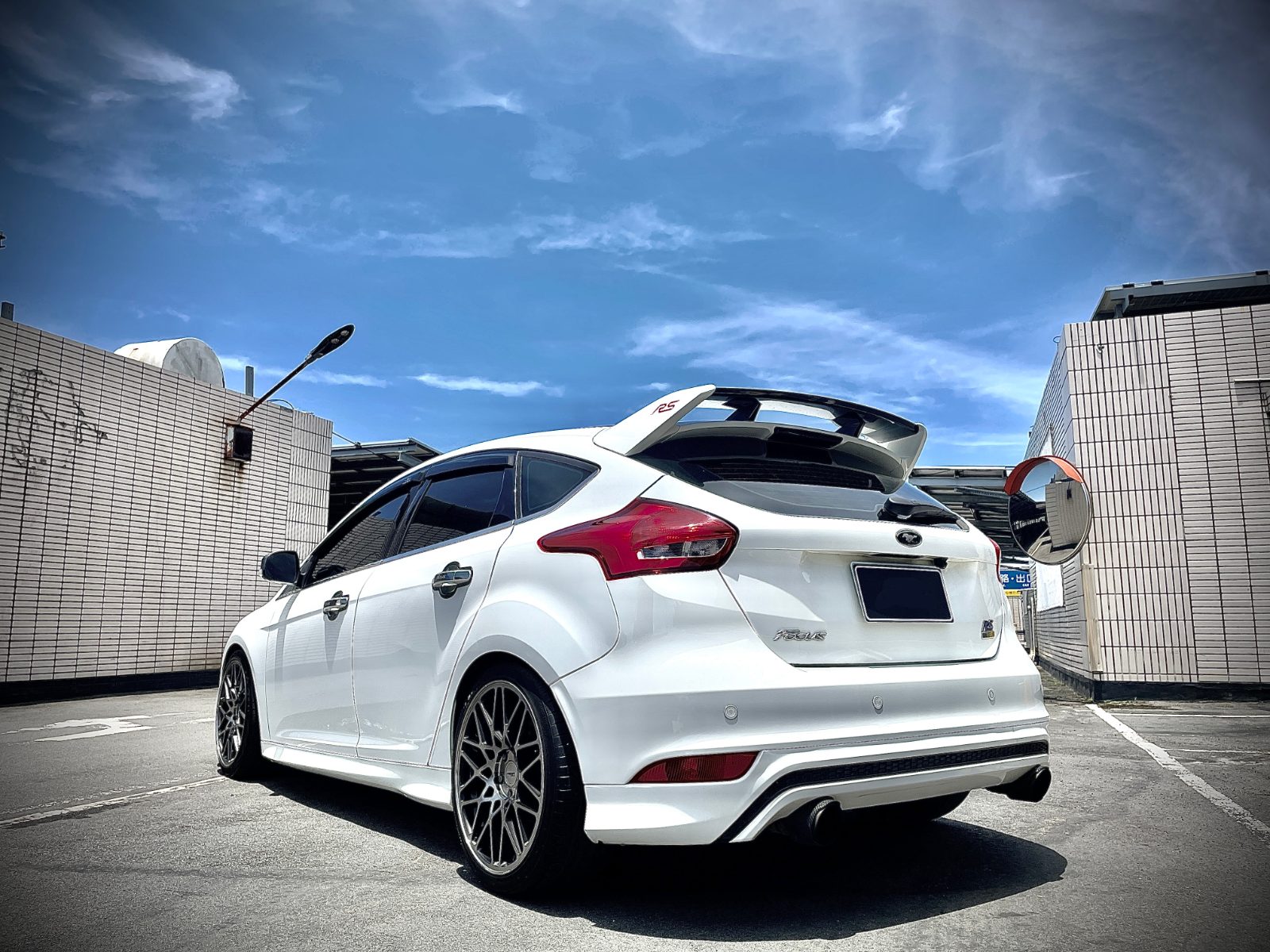 2016 Ford Focus RS Photo 6