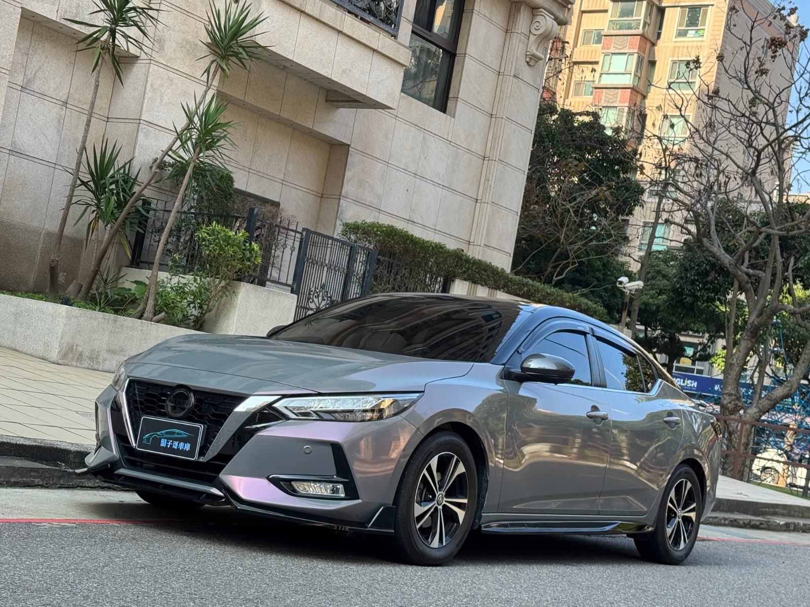 2022 Nissan Sentra 包膜 照片 2