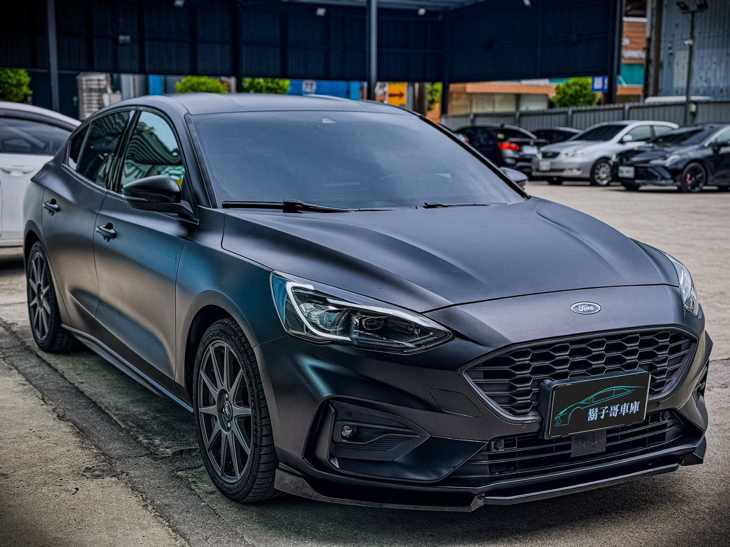 2022 Ford Forcus Lommel X 4D Photo 1