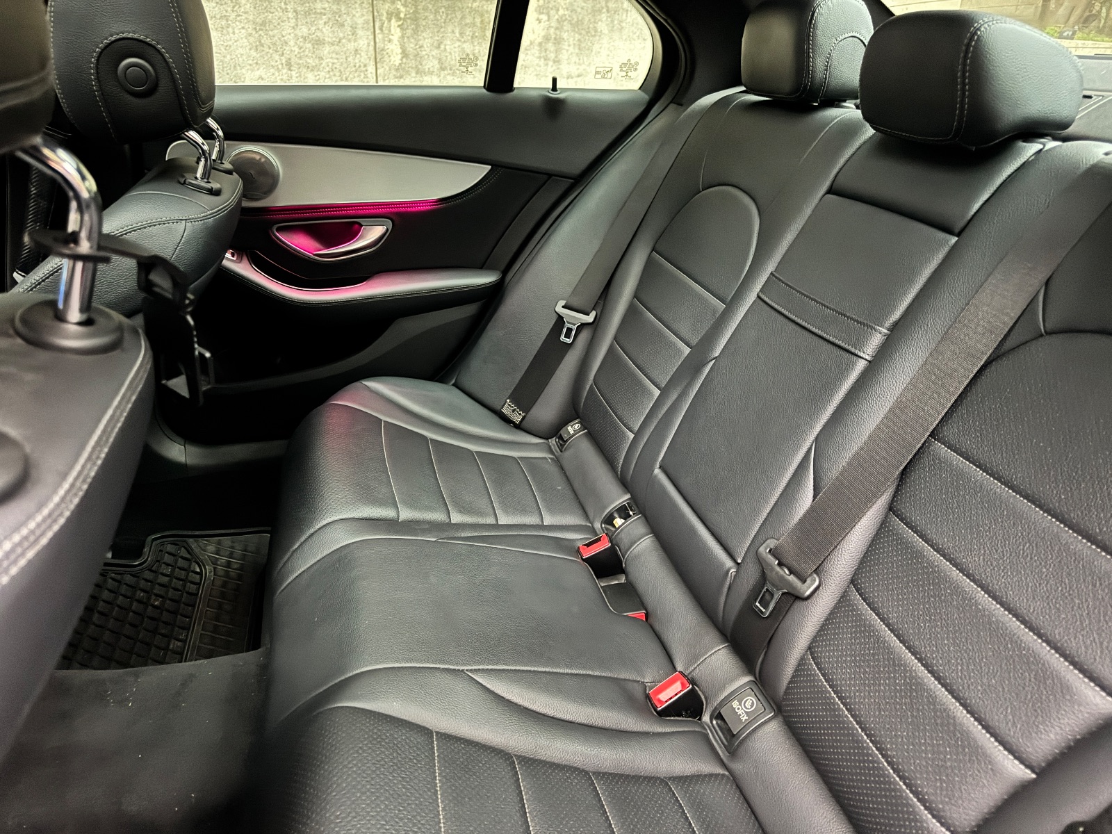 2015 M-Benz C300 照片 8
