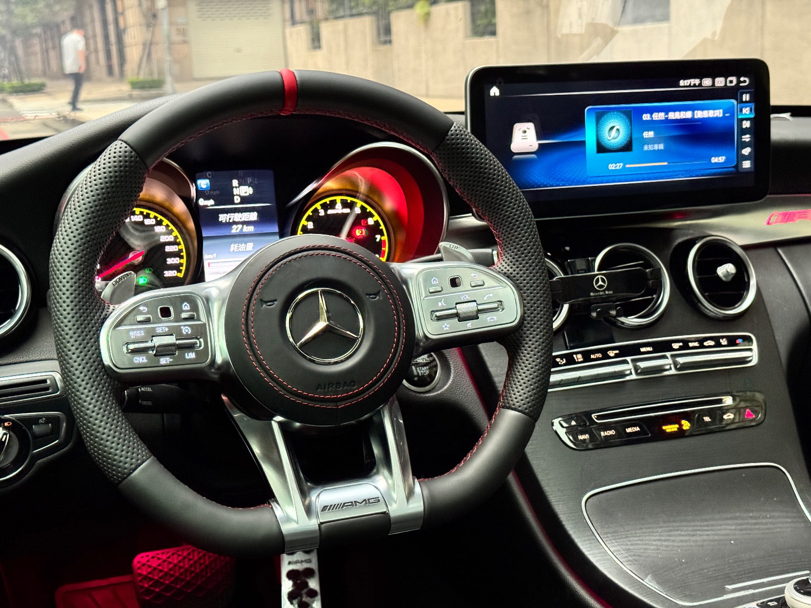 2015 M-Benz C300 照片 9