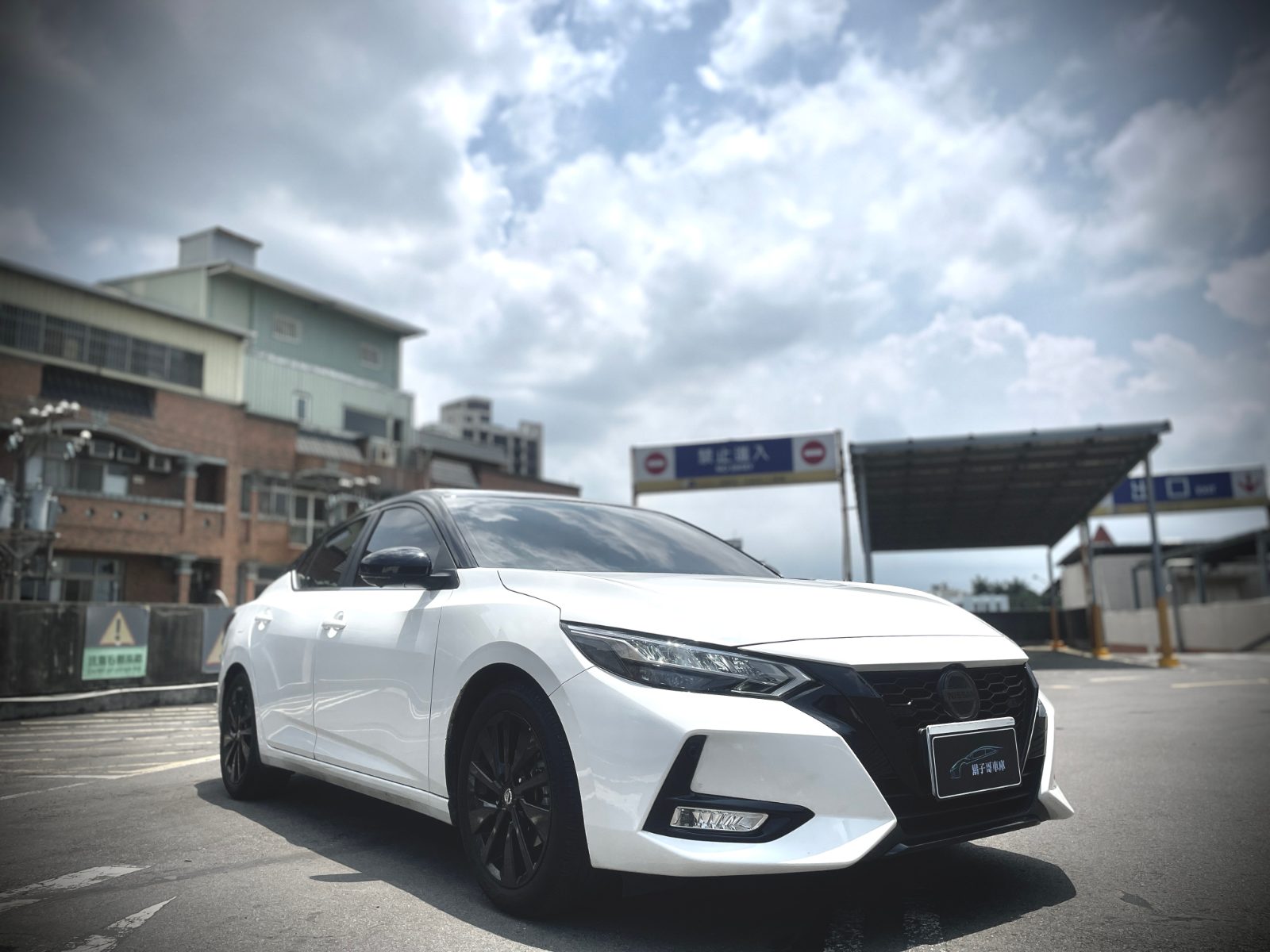 2021 Nissan Sentra 尊絕 照片 2
