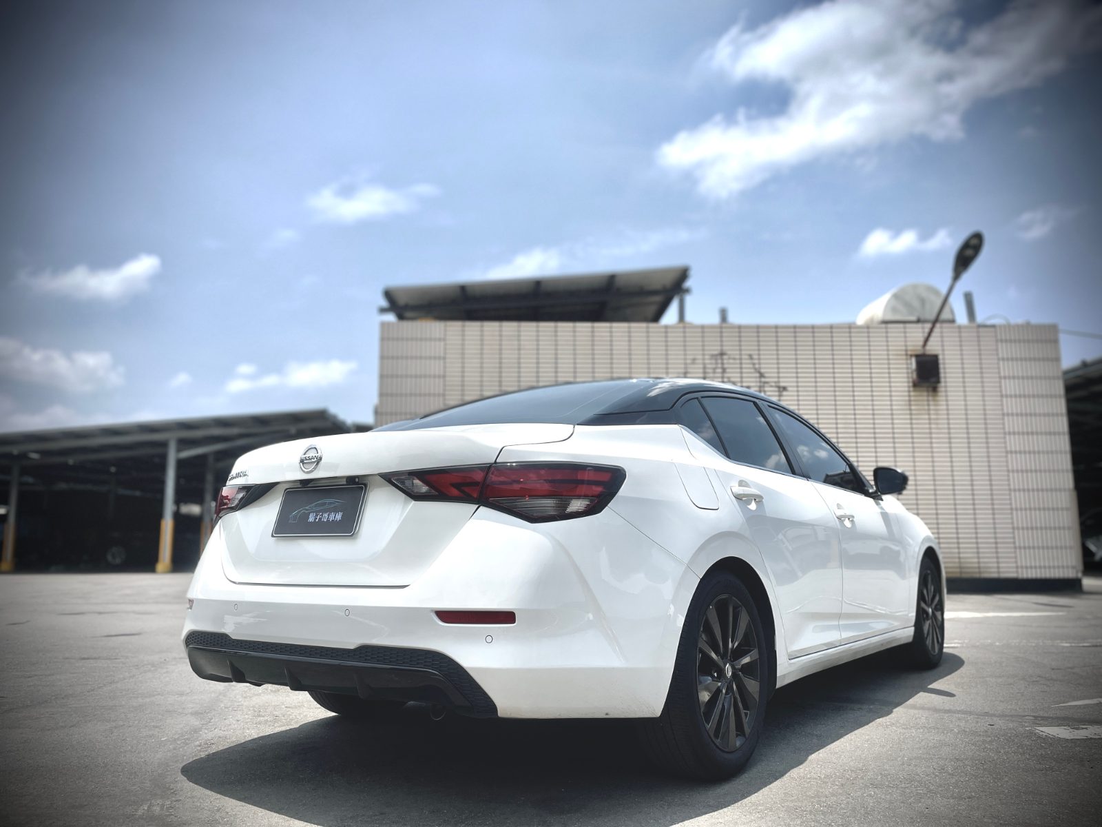 2021 Nissan Sentra 尊絕 照片 3