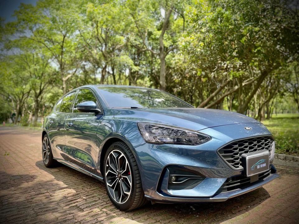 2020 Ford Focus STLine Lommel Photo 2