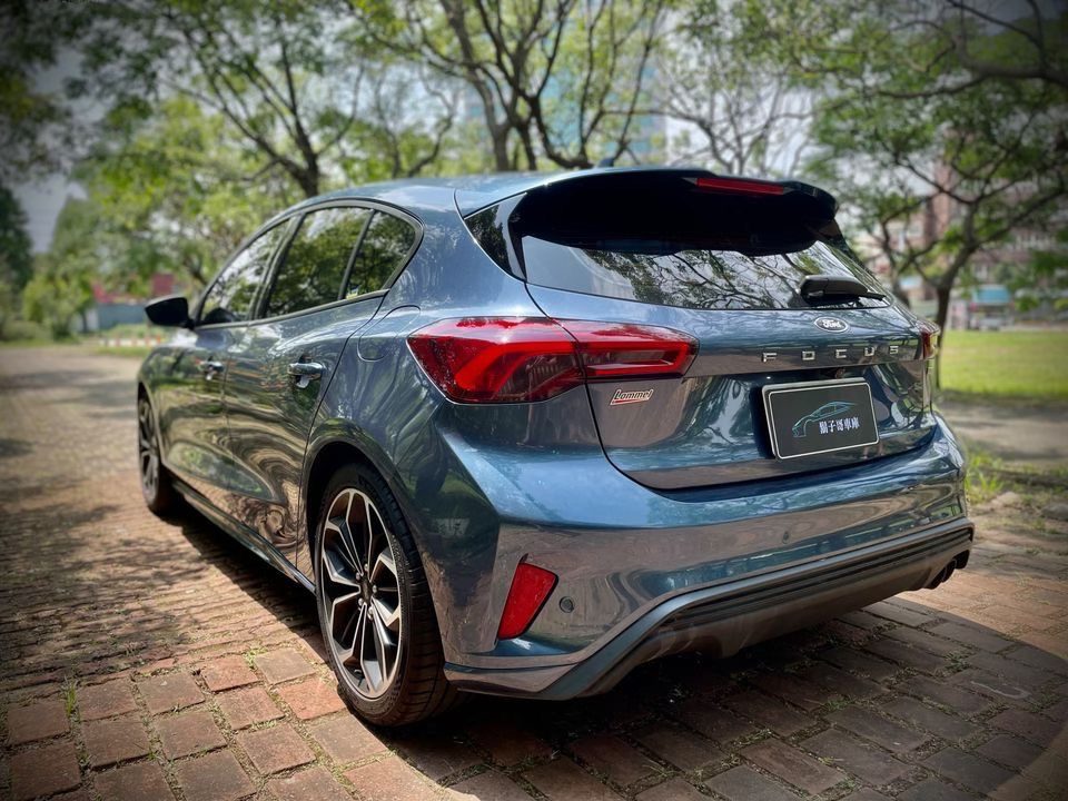 2020 Ford Focus STLine Lommel Photo 3