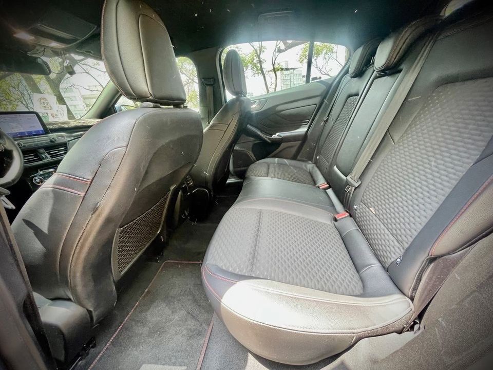2020 Ford Focus STLine Lommel Photo 6