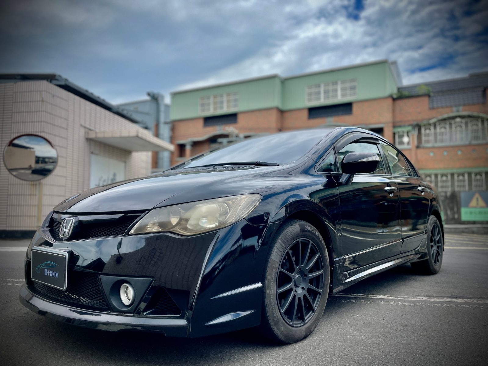 2009 Honda K12 1.8 Photo 4