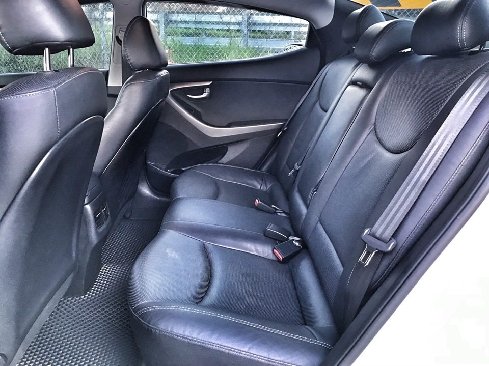 2015 Hyundai ELANTRA 1.8 Photo 9