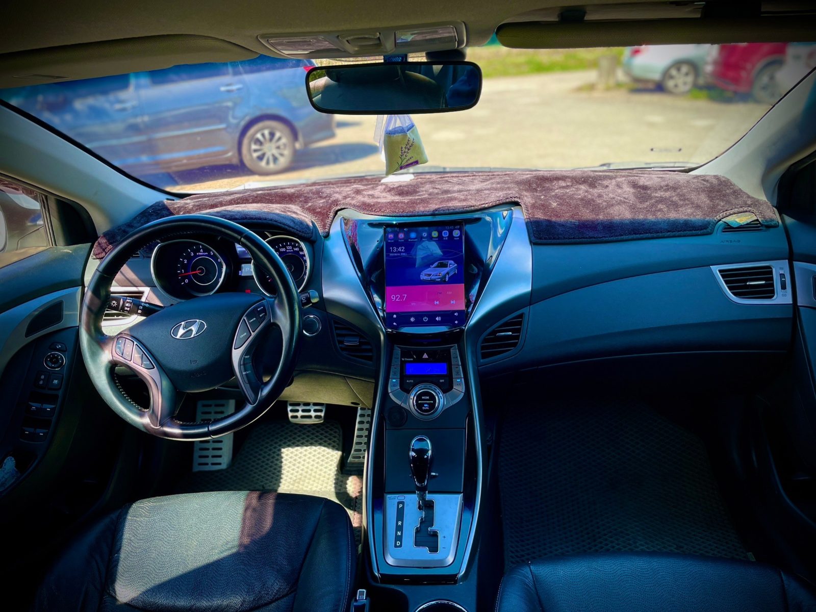 2015 Hyundai ELANTRA 1.8 Photo 15