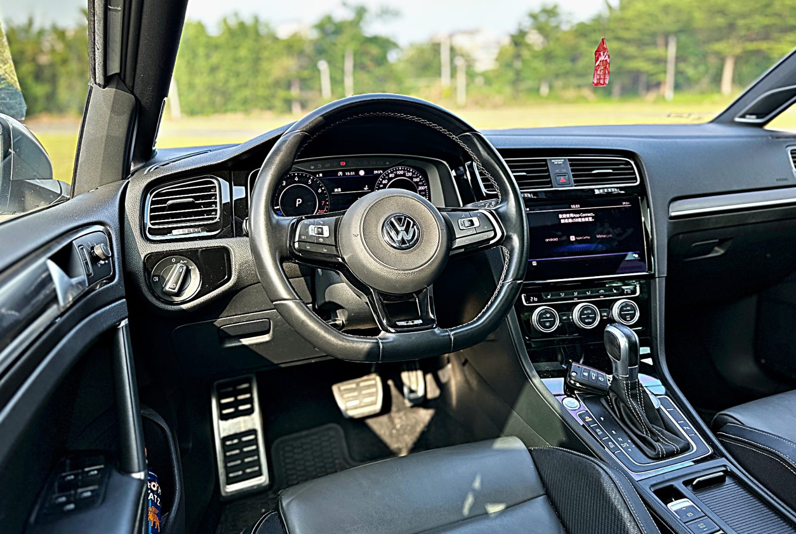 2018 Volkswagen Gofl R Golf R Photo 18