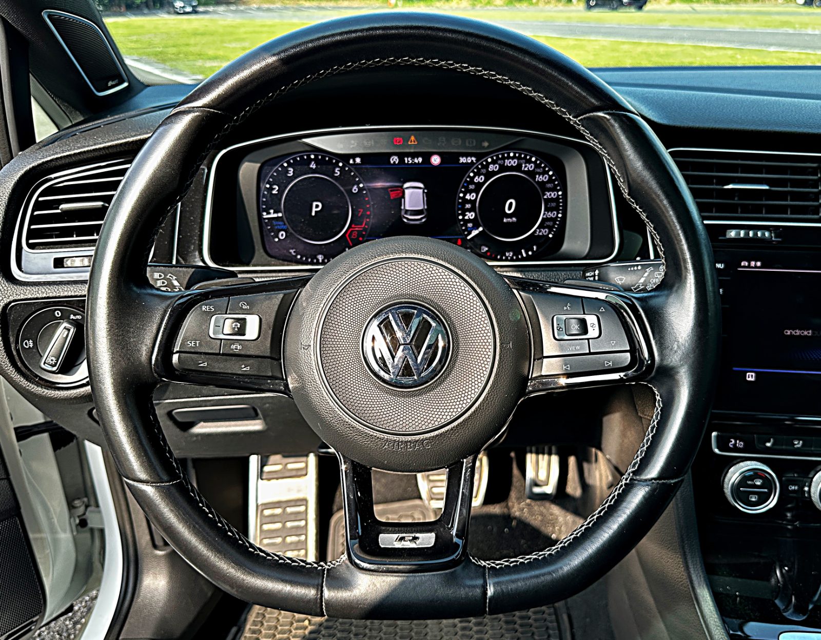 2018 Volkswagen Gofl R Golf R Photo 12