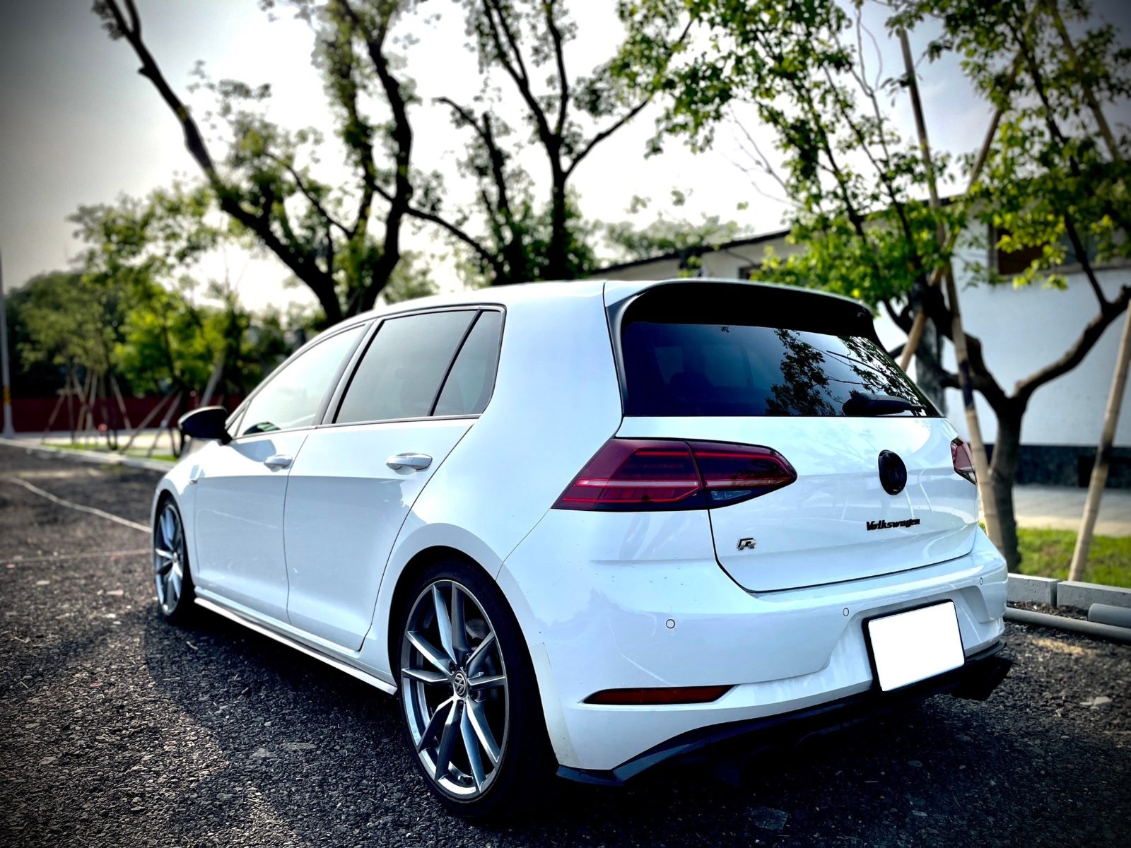 2018 Volkswagen Gofl R Golf R Photo 29