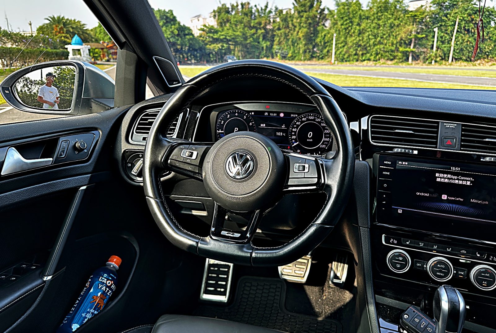 2018 Volkswagen Gofl R Golf R Photo 21