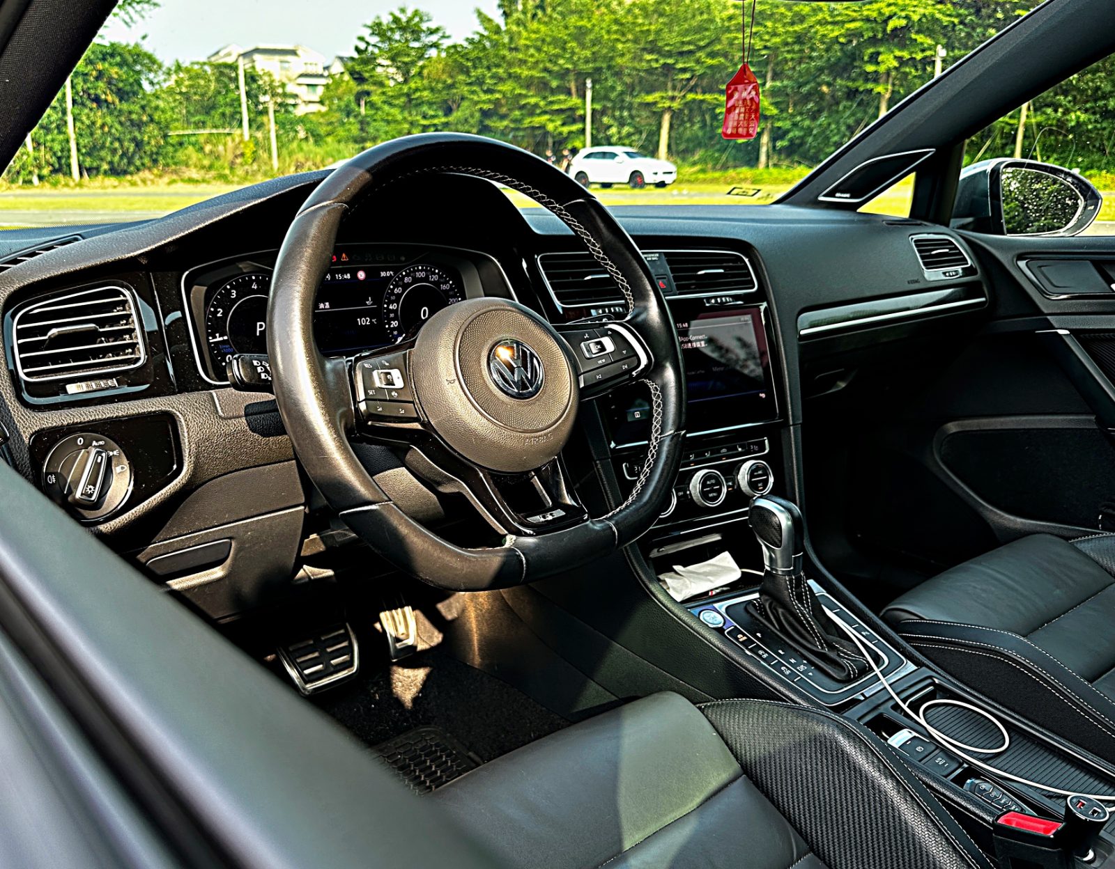 2018 Volkswagen Gofl R Golf R Photo 11