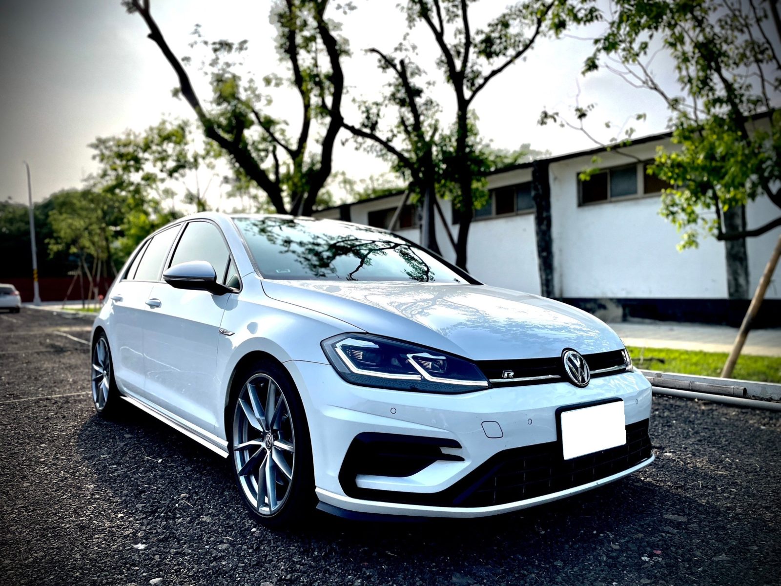 2018 Volkswagen Gofl R Golf R Photo 30