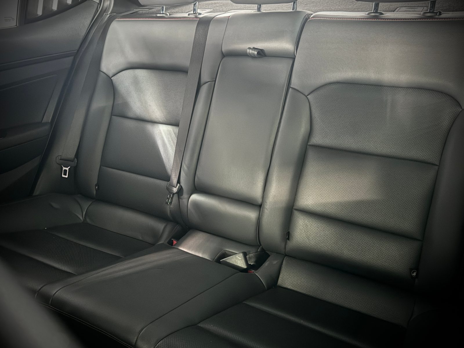 2019 Hyundai Elantra Sport Photo 6