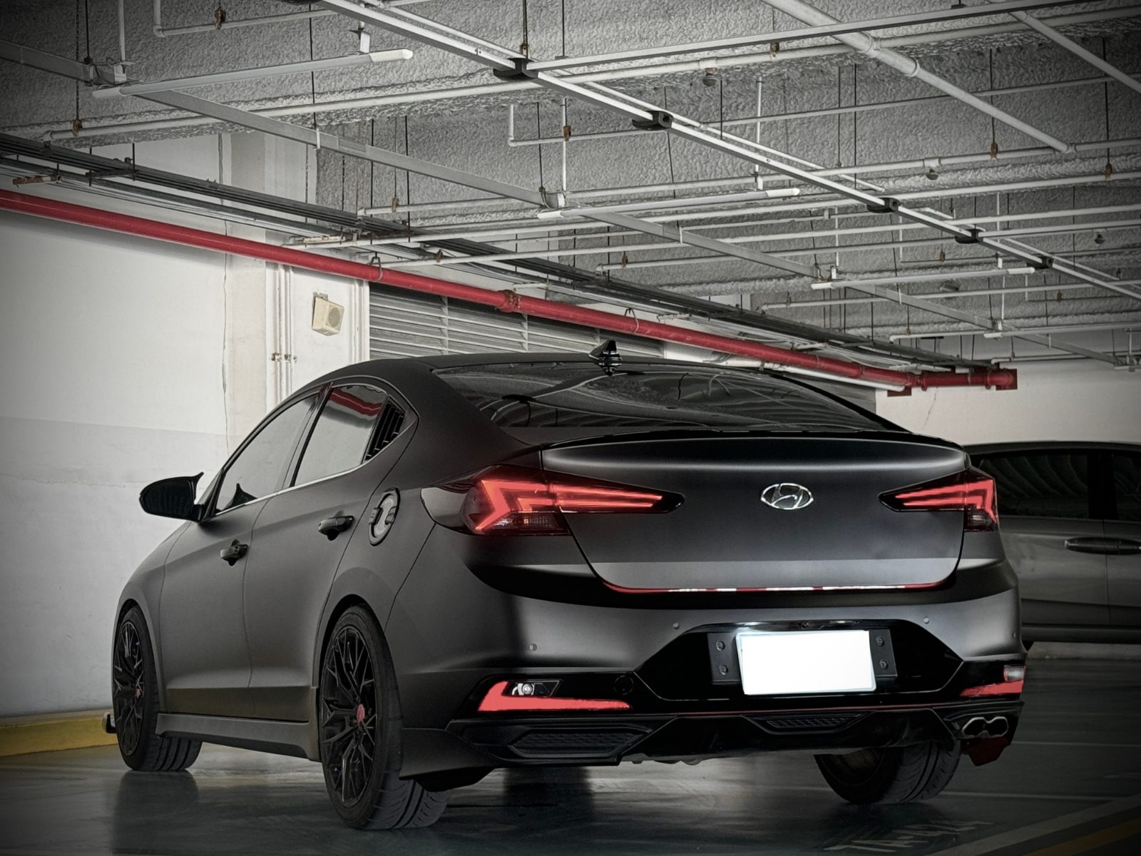 2019 Hyundai Elantra Sport Photo 8