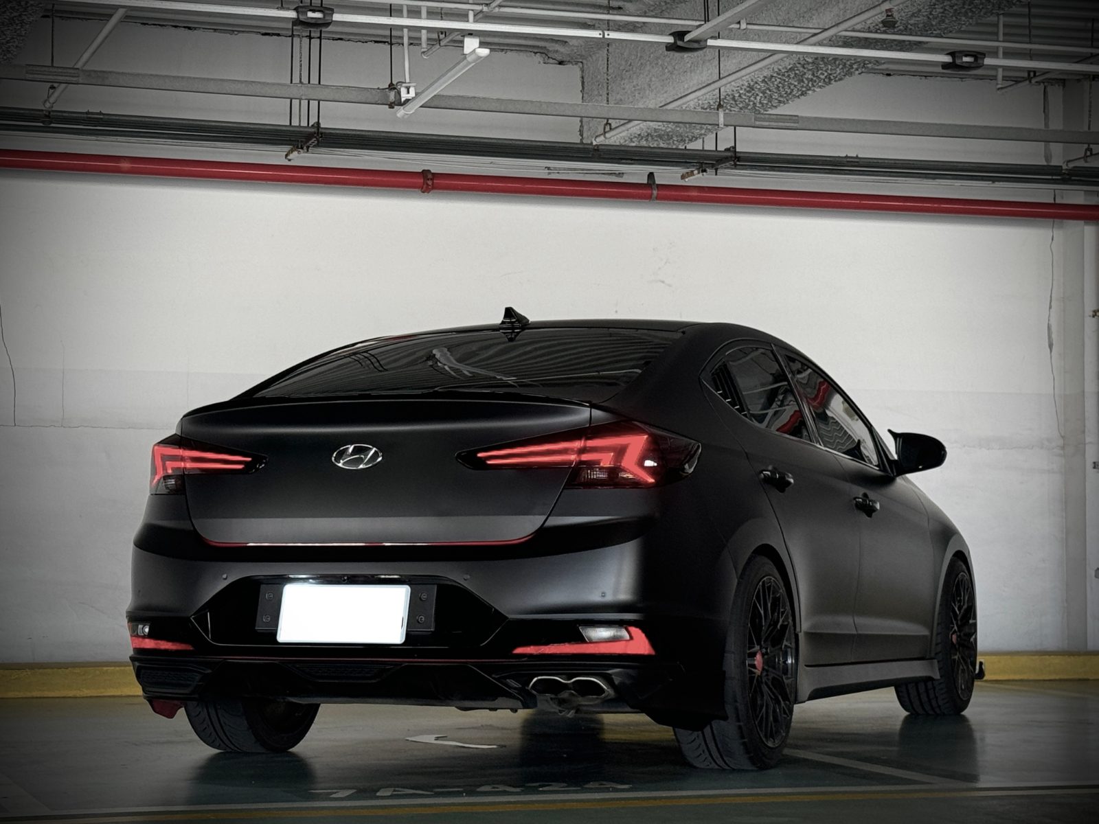 2019 Hyundai Elantra Sport Photo 9