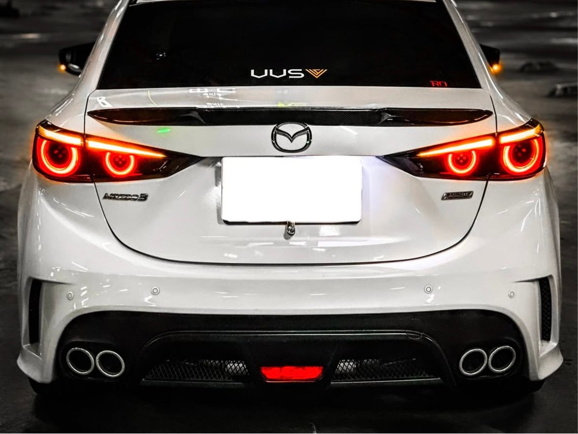 2017 Mazda 3 Photo 5