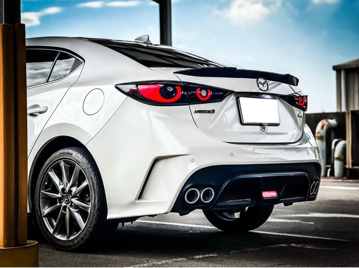 2017 Mazda 3 Photo 4