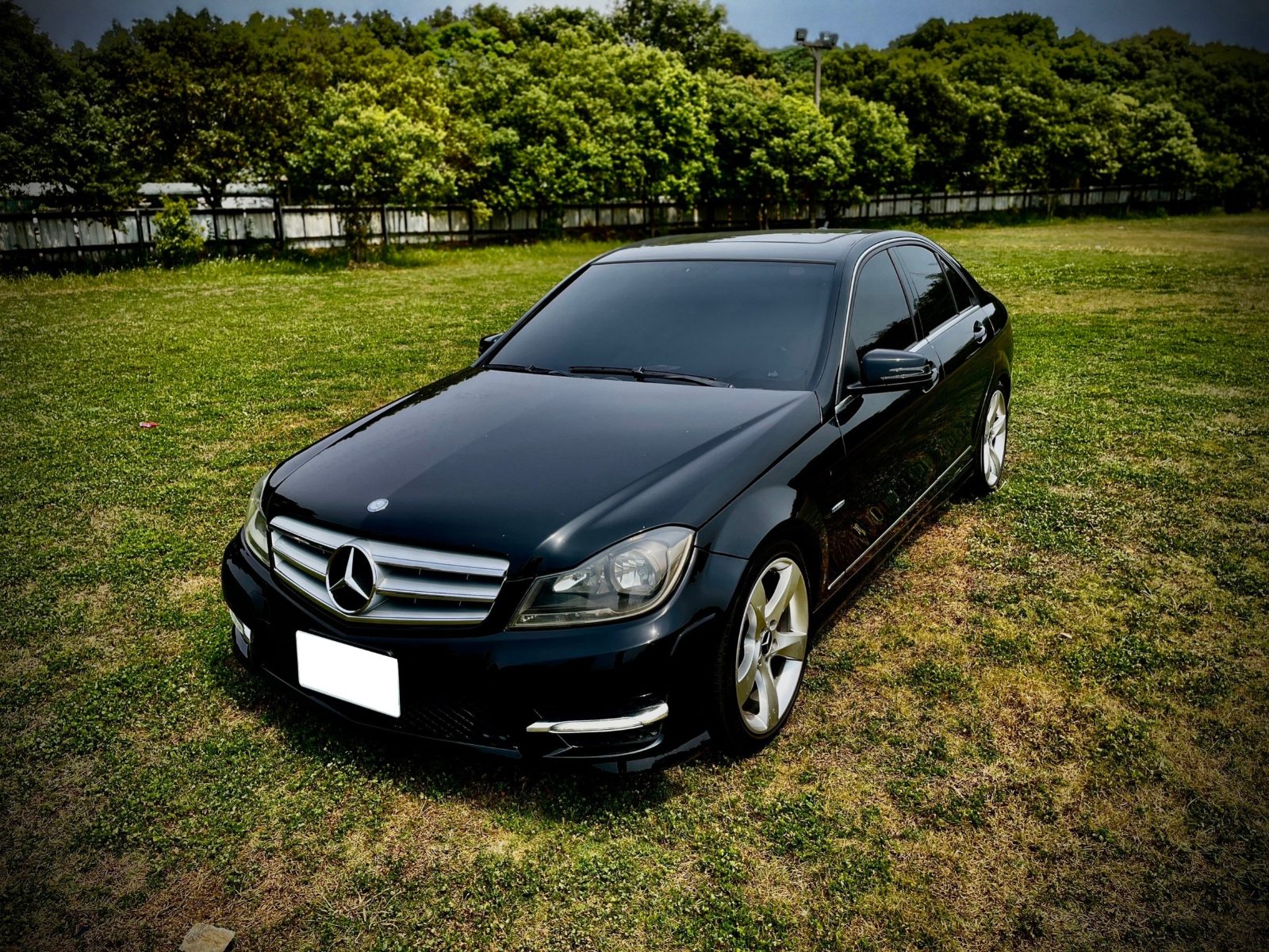 2012 Mercedes-Benz C250 1.8 C-Class Photo 1