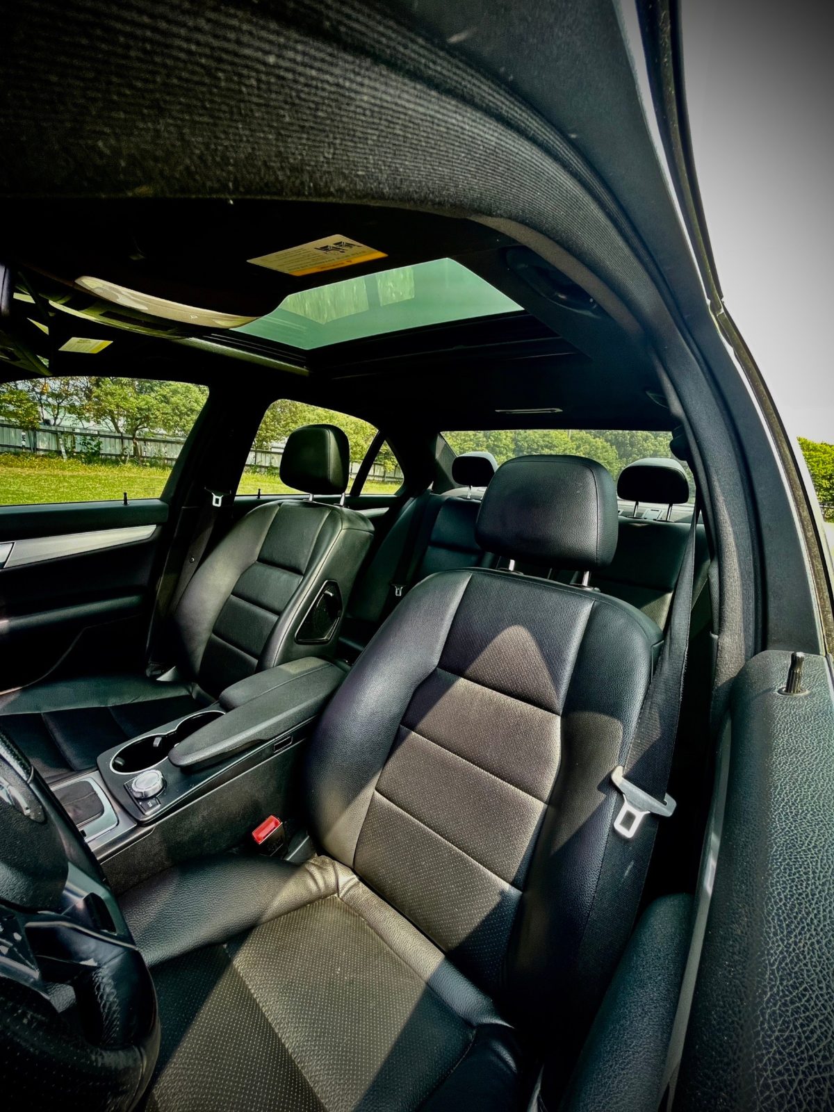 2012 Mercedes-Benz C250 1.8 C-Class Photo 6