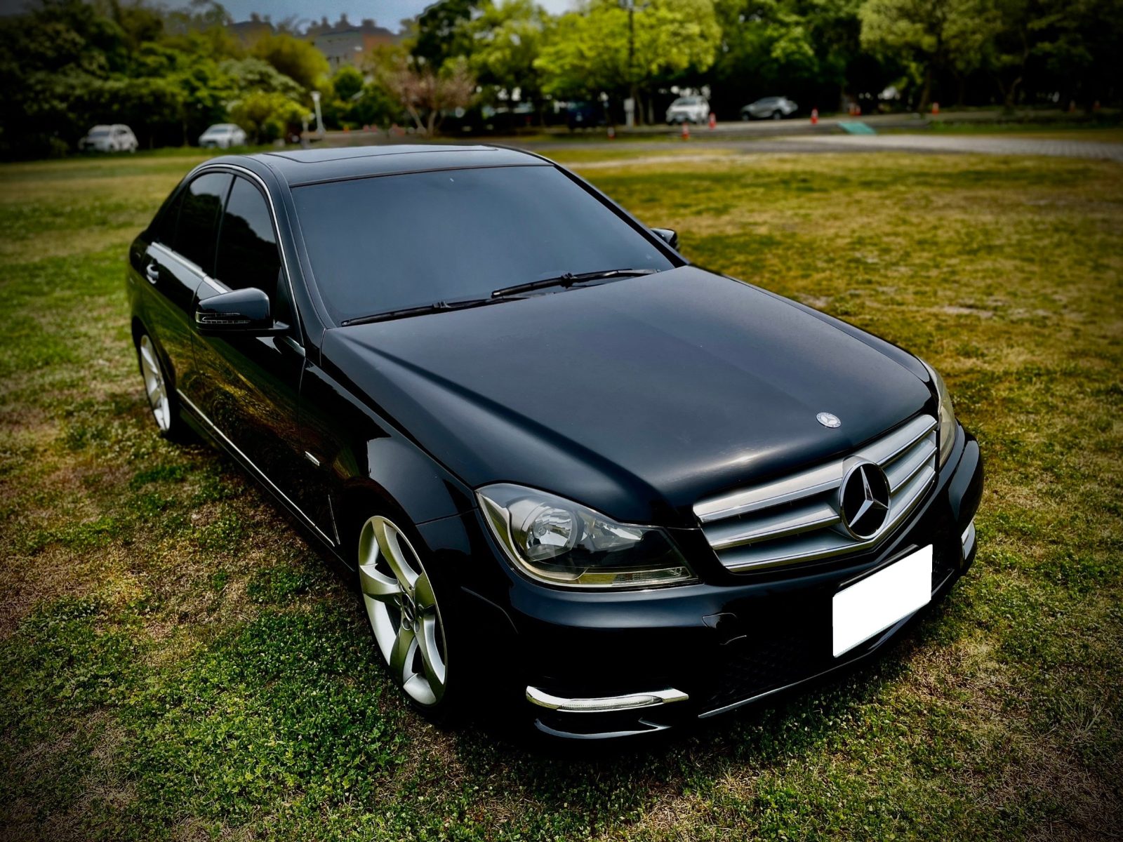 2012 Mercedes-Benz C250 1.8 C-Class Photo 2