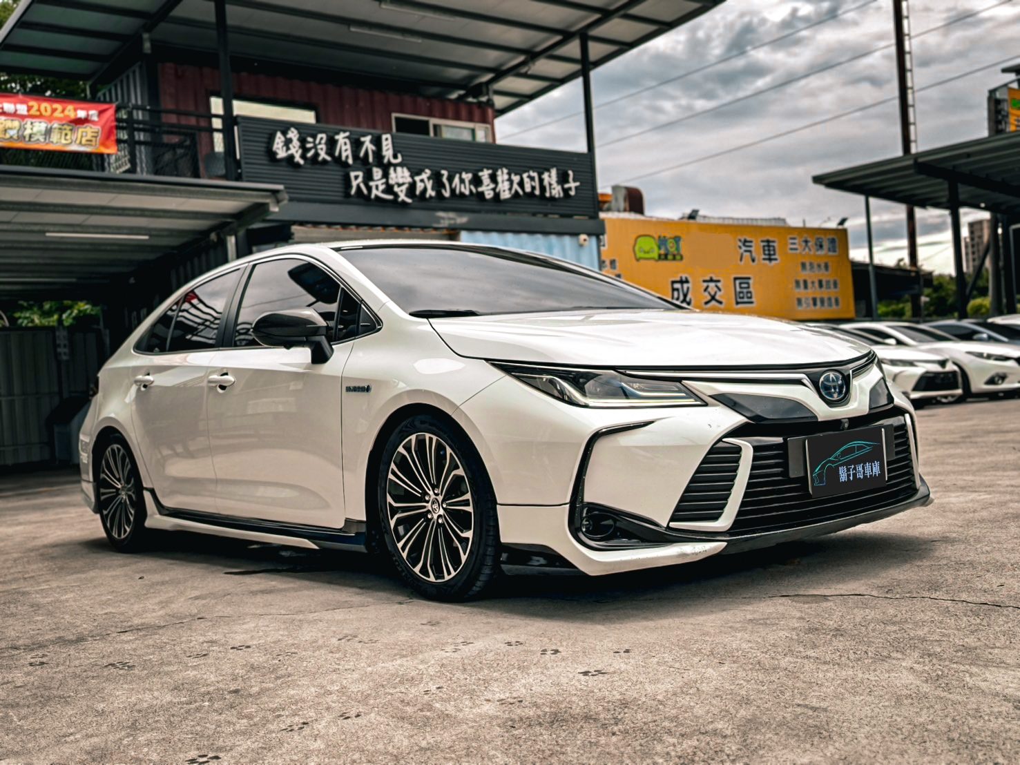 2021 Toyota Altis Photo 2