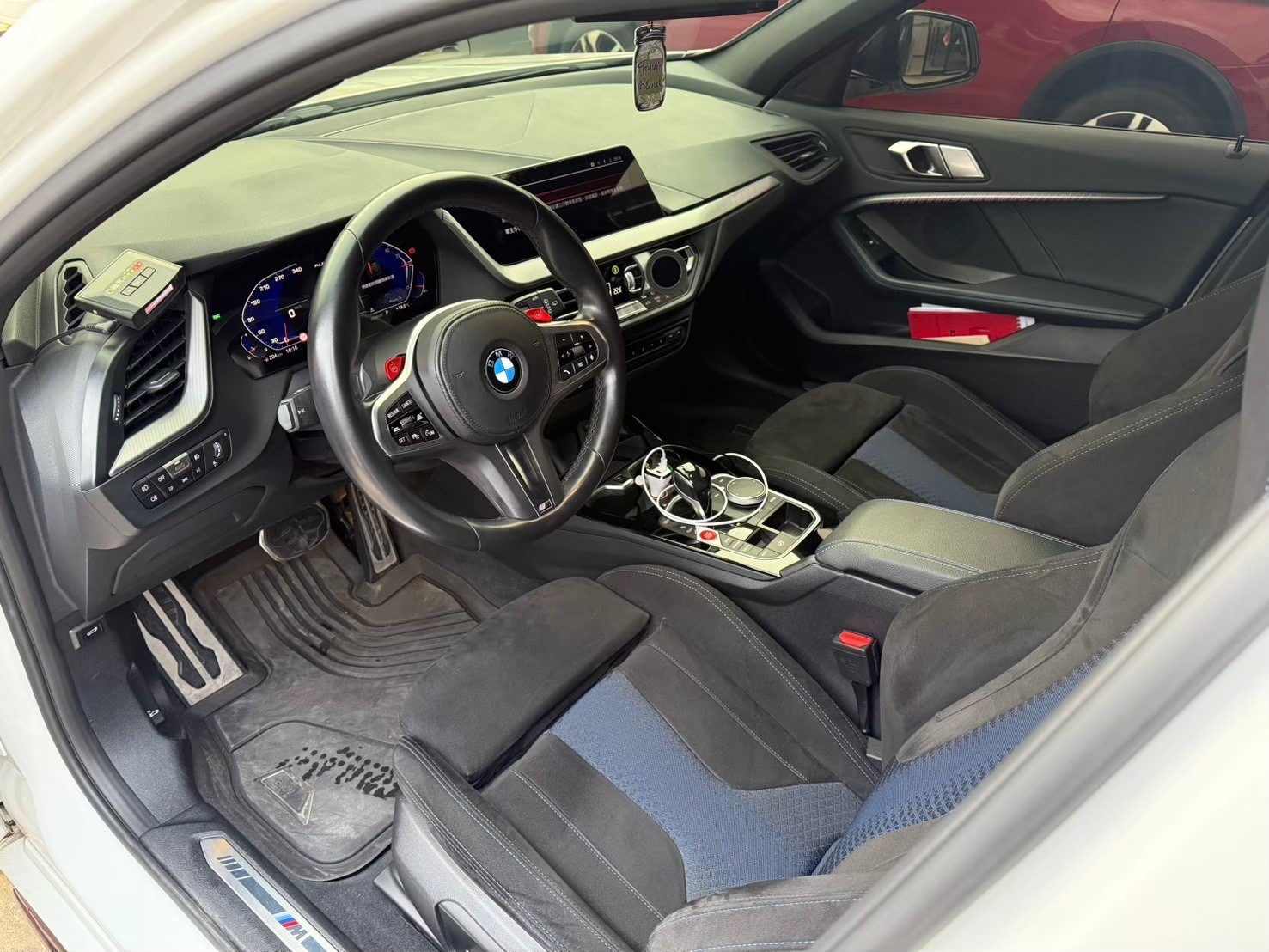2021 BMW 118i M 1 Series Photo 5