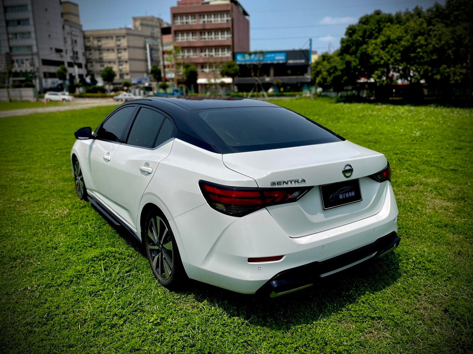 2021 Nissan Sentra1.6 Photo 13