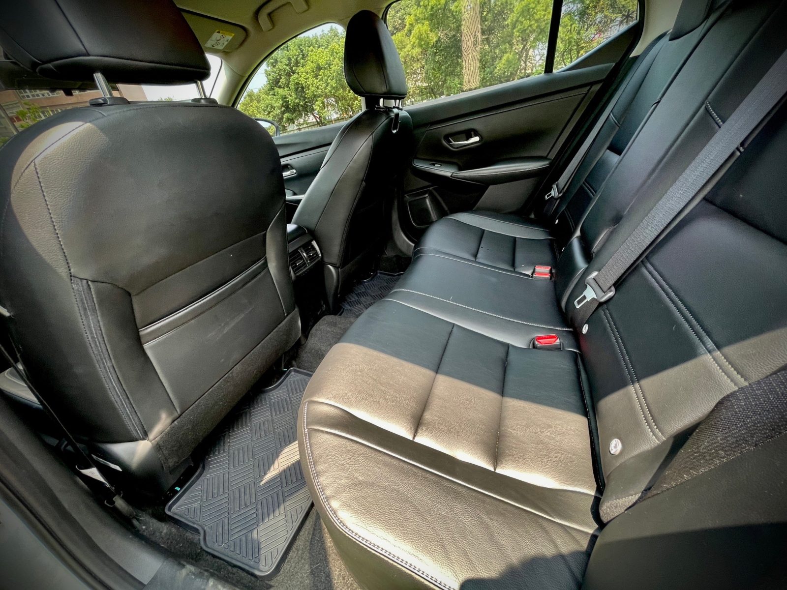 2021 Nissan Sentra1.6 Photo 18
