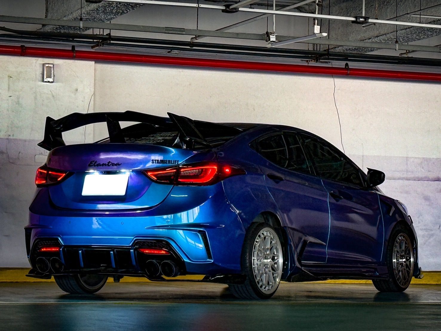 2016 Hyundai Elantra Photo 12