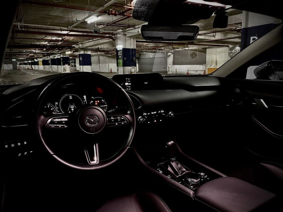 2021 Mazda 3 Bose 4 Photo 6