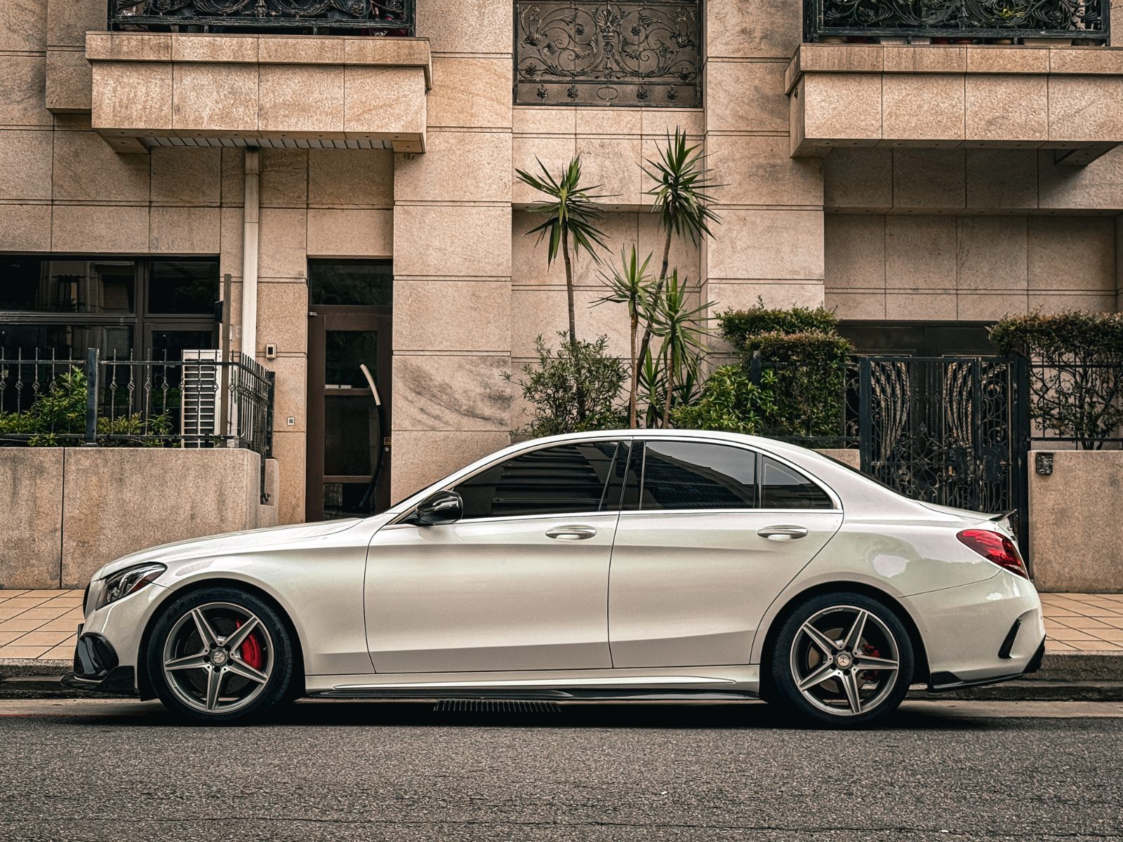 2015 Mercedes-Benz C300 Photo 3