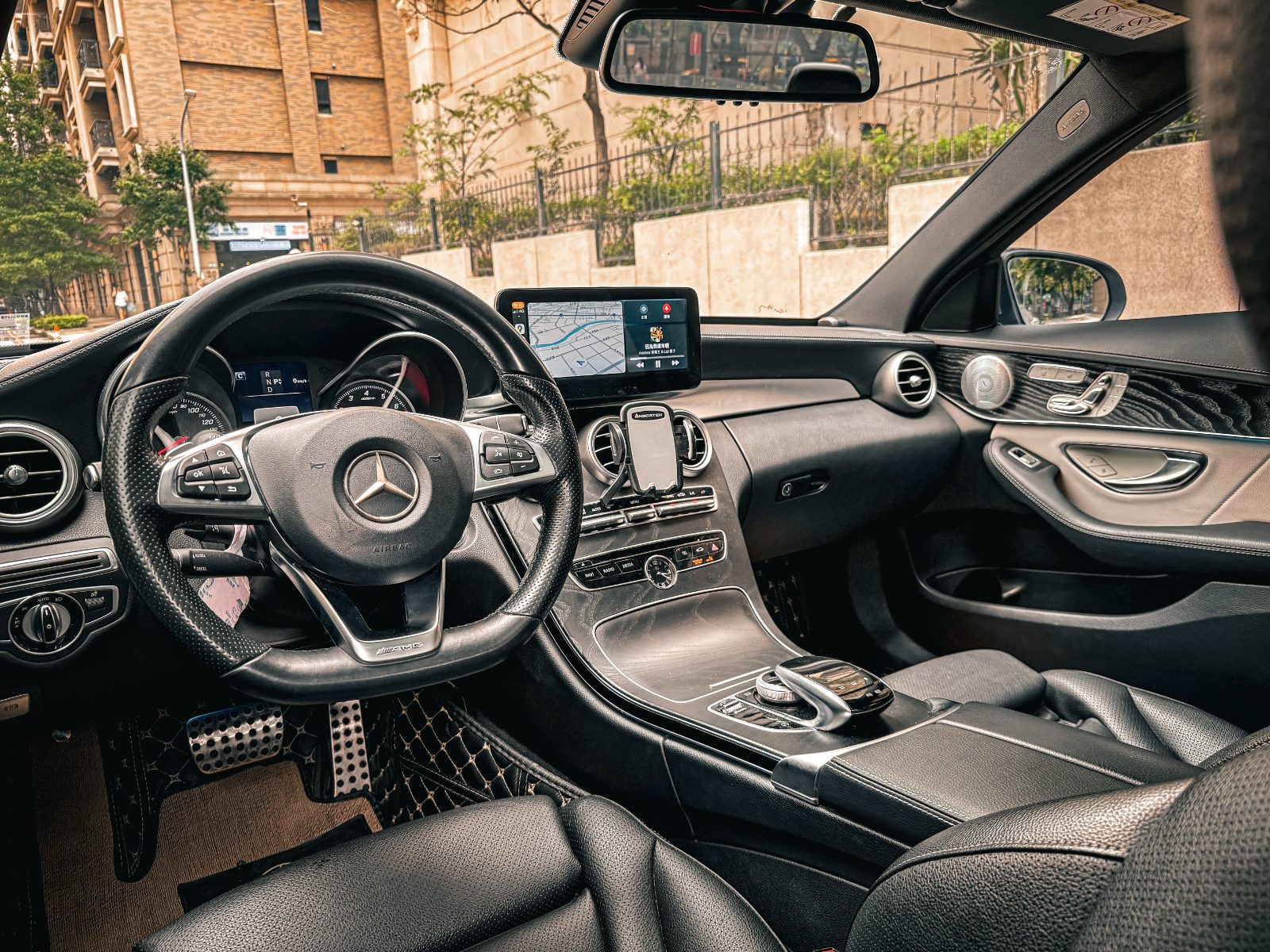 2015 Mercedes-Benz C300 Photo 8
