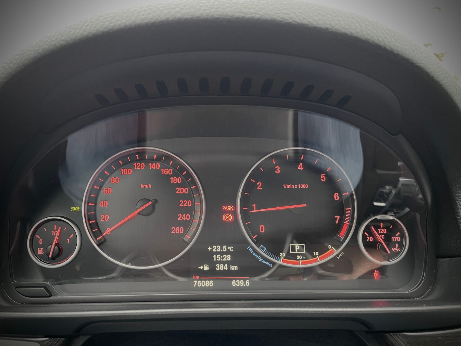 2013 BMW 528i M-Sport 照片 12