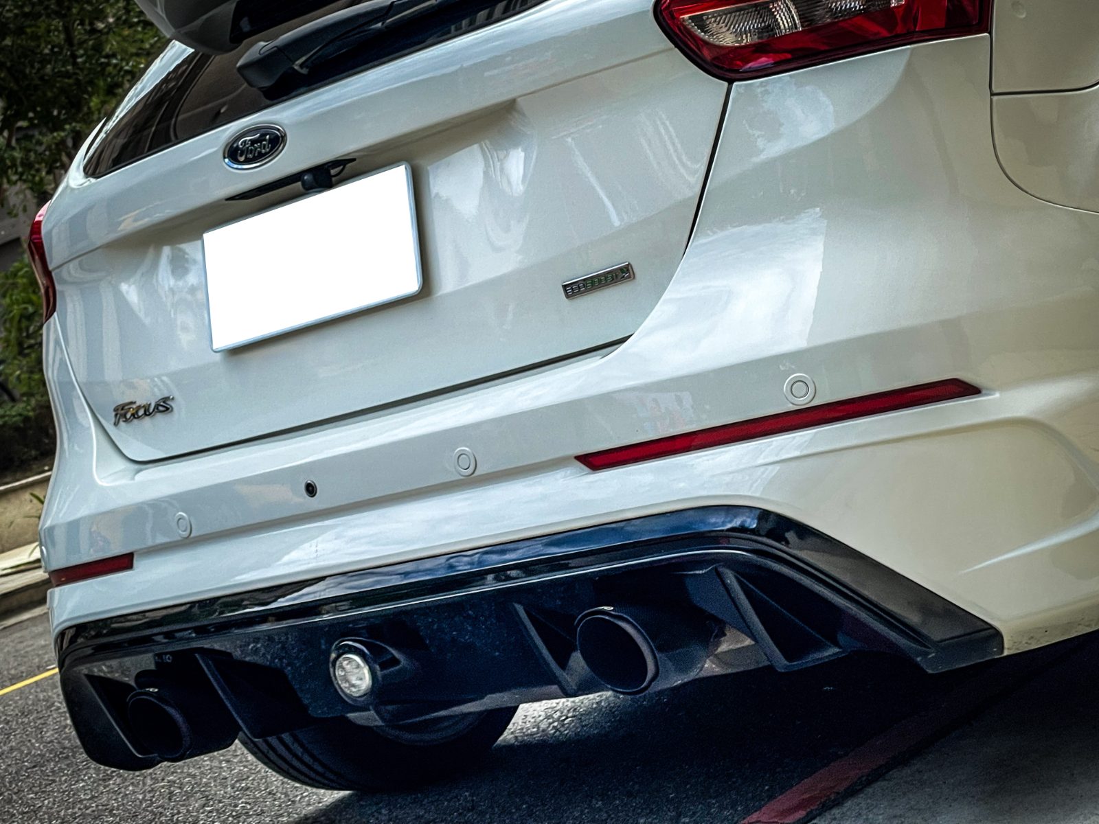 2018 Ford Focus ST Photo 5