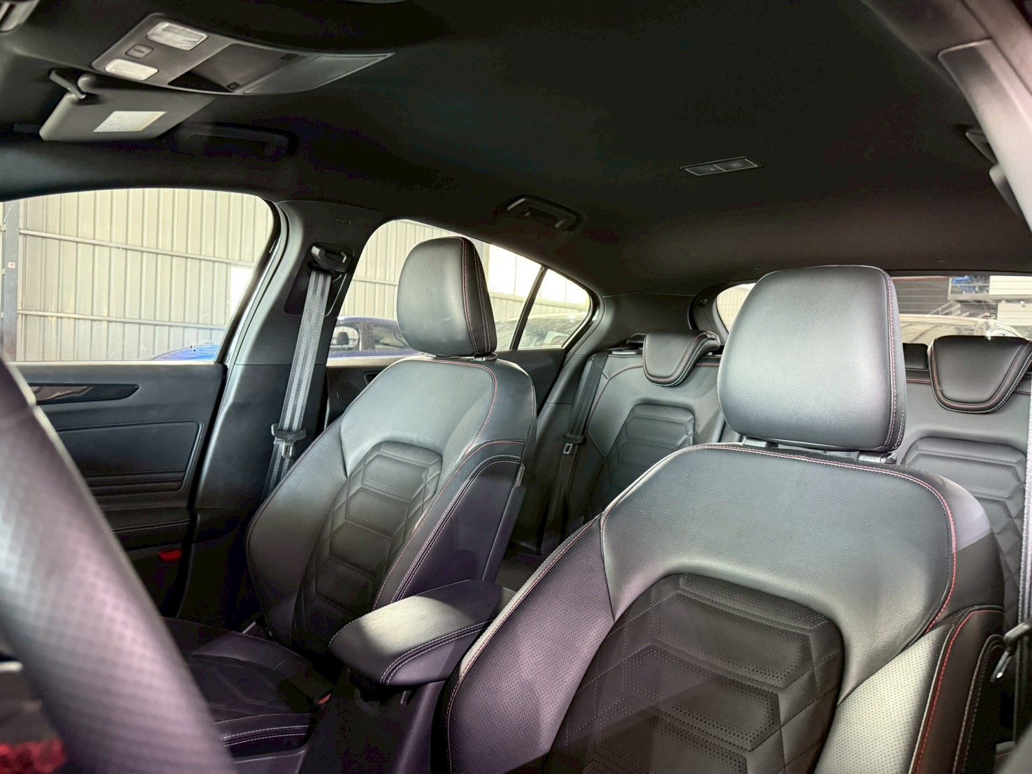2024 Ford Focus V Photo 9