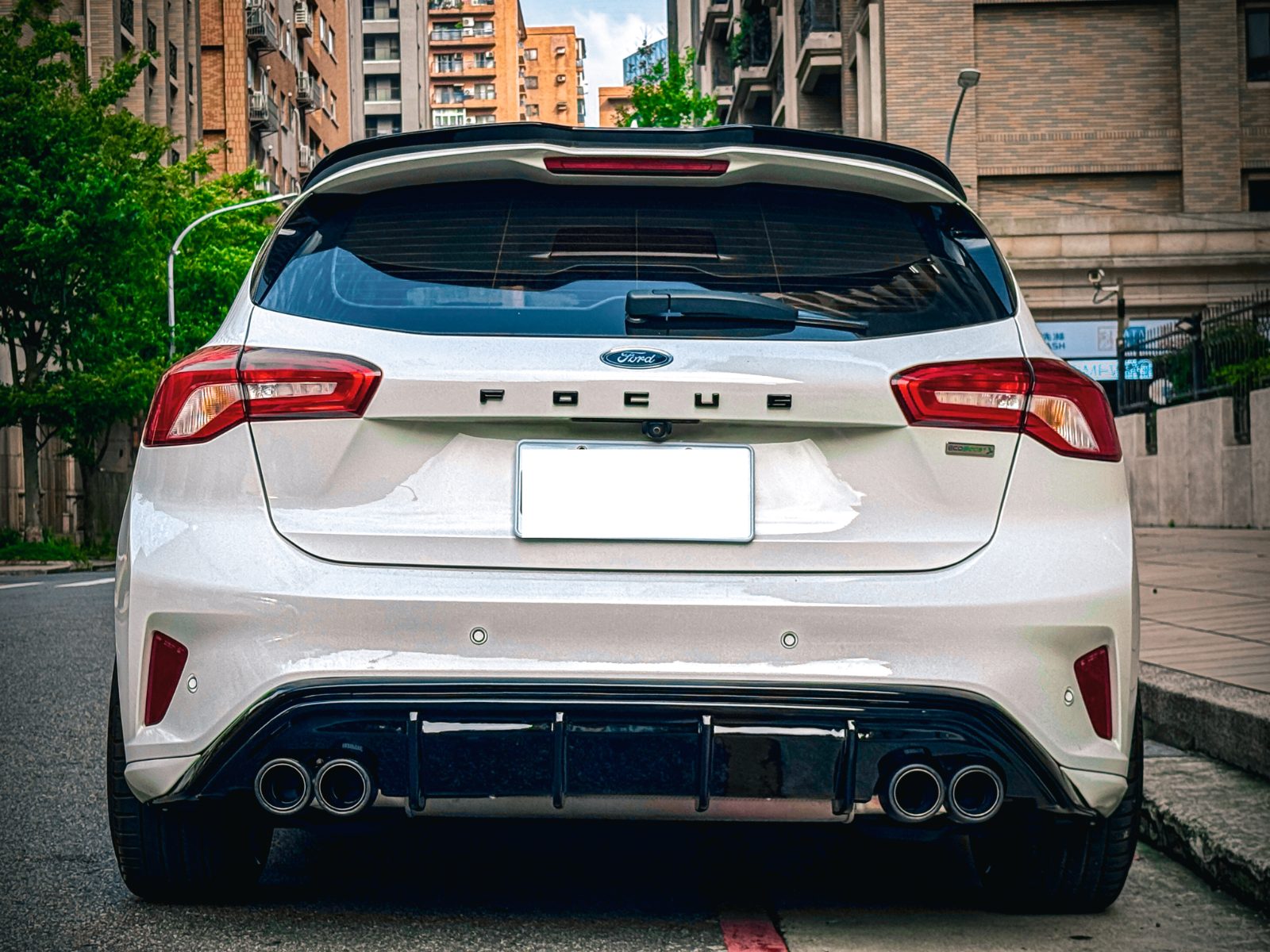 2020 Ford Focus Photo 4