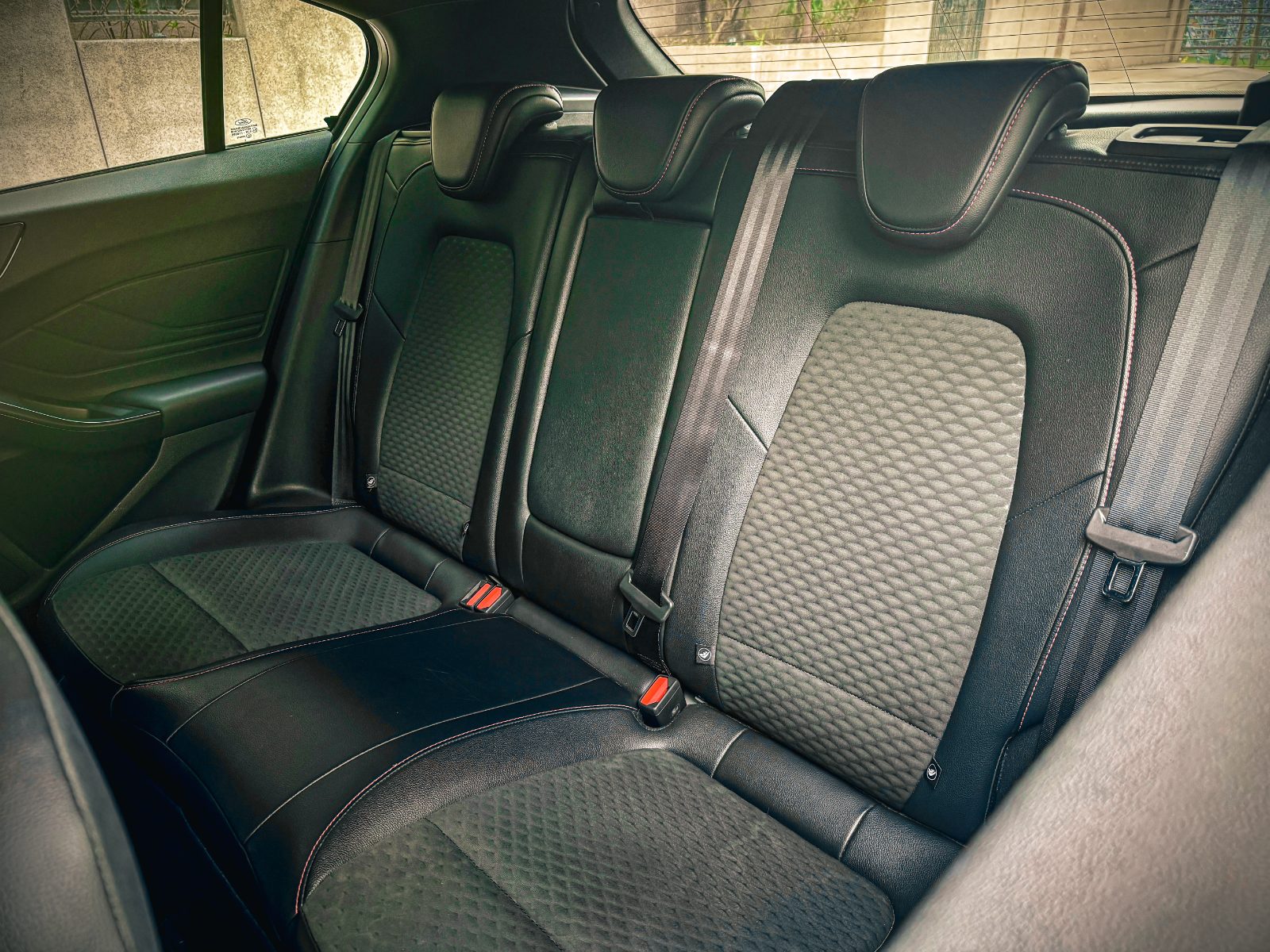 2020 Ford Focus Photo 10