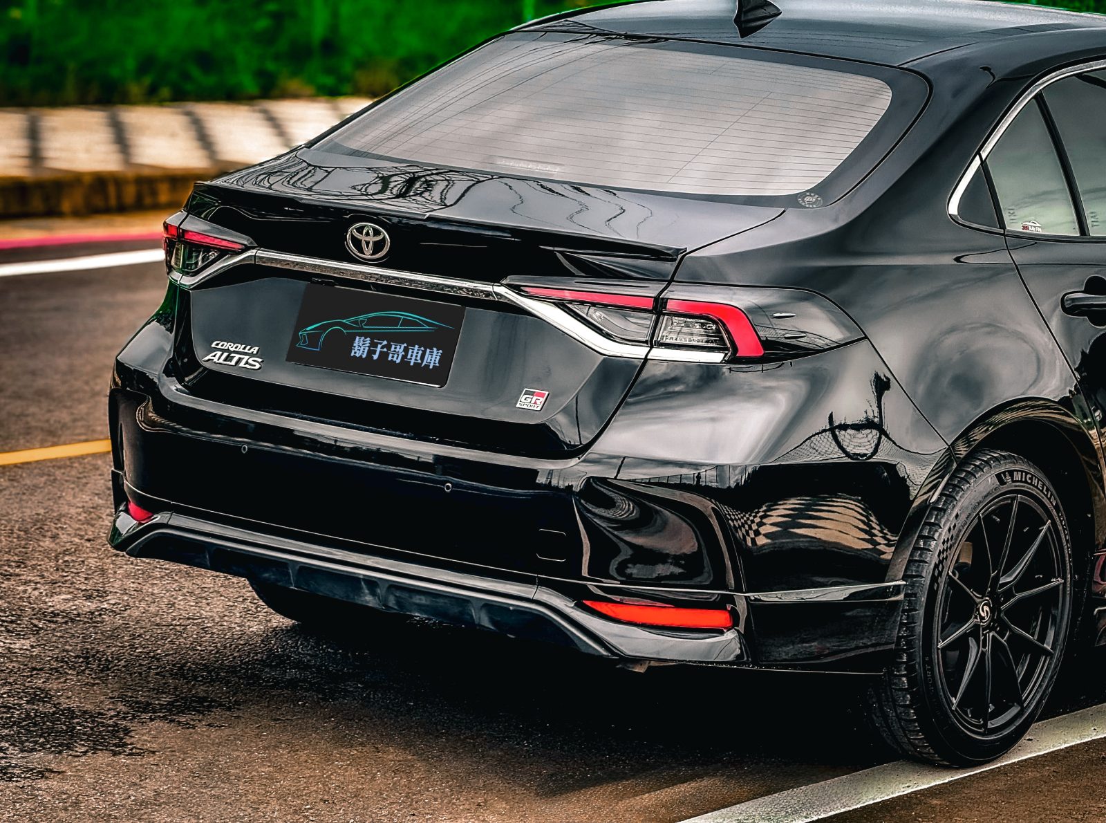 2022 Toyota GR Altis Photo 4