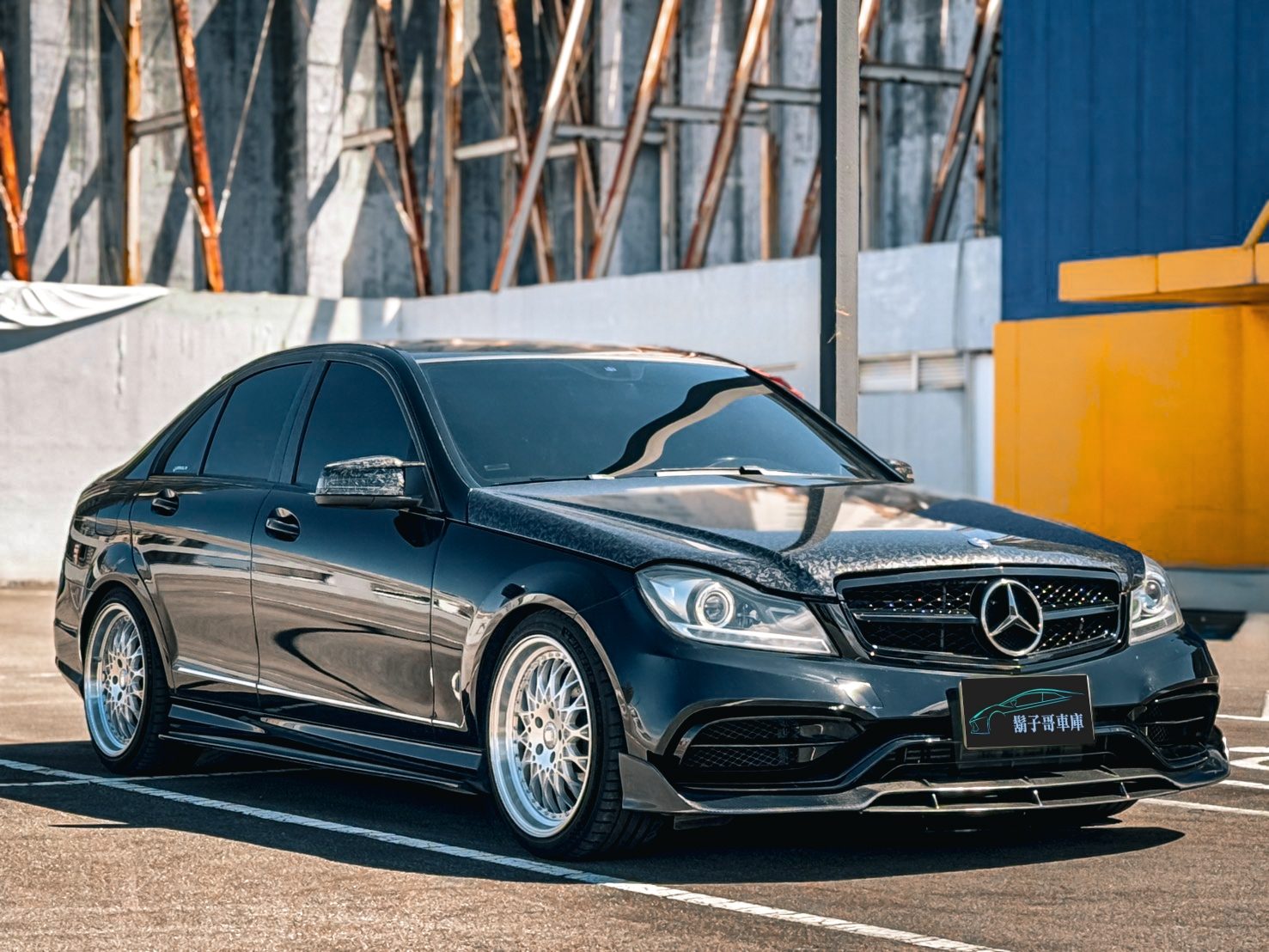2012 Mercedes-Benz C250 AMG Photo 3